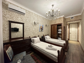 Royal Antique Boutique Hotel