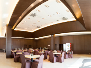 Отель China Merchants Business Center