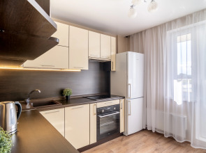 Апартаменты двухкомнатные Stepanenkov на Окской 3