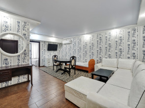 Отель Frantel Palace