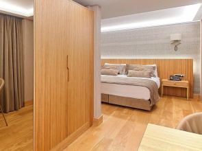 Отель Lady Diana