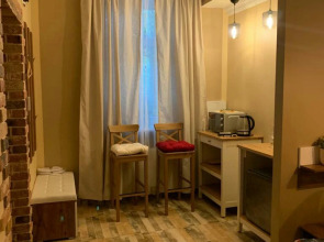 Апартаменты на Средней 13