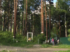 Отель Корона