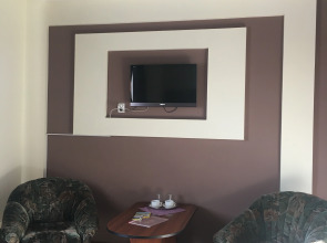 Отель Милана