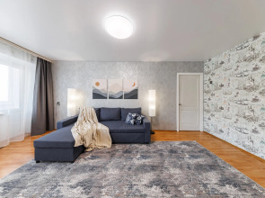 Квартира Уютная двухкомнатная Ульянова 11