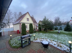 Uyutny I Tyoply Dom Private house