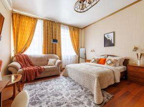 Апартаменты 2 спальни у Казанского собора 8 гостей