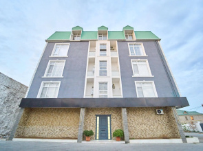 Premium Sea View Hotel & Hostel