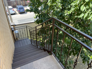 Частный Дом 120 2 Комнатный Этаж с Кухней