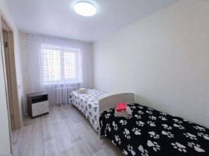 Nepodaleku Ot Cheboksarskogo Zaliva V Tsentre Goroda Flat