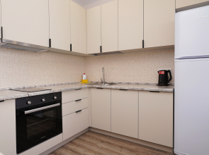 Апартаменты на Аделя Кутуя