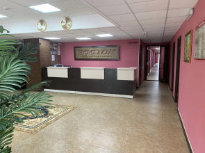 Отель Восток