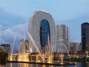 Апартаменты с видом на первой линии моря в 5* Апарт-отеле (Новый Батуми, центр набережной) (13)