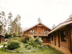 Lesnaya Gavan Cottages