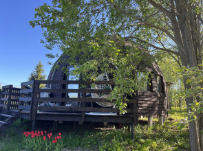 Гостевой дом Рай в шалаше в Коробицыно