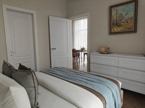 Квартира Moscow Deluxe Apartments Family Suite Kazakova