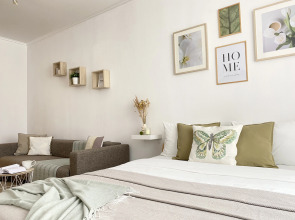 Квартира Солнечная с Видом на Парк