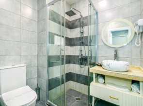 Отель Essam Deluxe