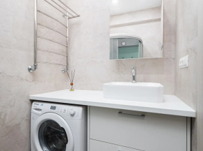 Апартаменты с видом на Октябрьской Площади