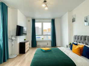 Апартаменты Sunny Days Apartment Оранж Парк 13