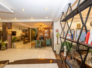 The Marions Suite Hotel