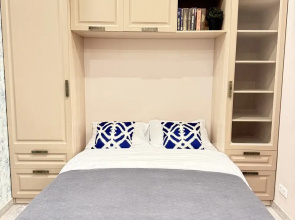 Tikhaya Studiya Na Rikhtera Flat