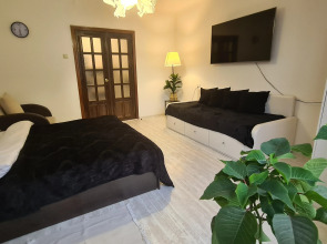 Апартаменты  Геологоразведчиков 16