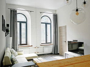 Квартира светлая дизайнерская рядом с Невским проспектом