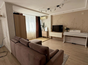 Квартира уютная с хорошим расположением на квартале