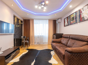 Тихие апартаменты  в центре города, ул.Горького 154. Сова-Дом