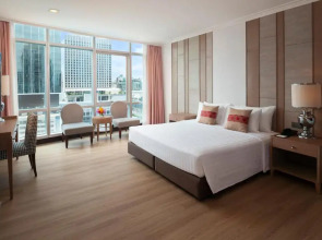 Отель The Berkeley Hotel Pratunam