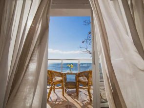 Korall Guest House