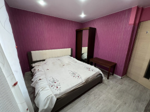 2 Komnatnaya Na 2 Etazhe Flat