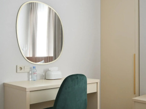 Отель Mirum Hotel