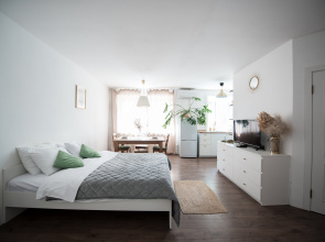 Apartamenty Smajl Apartamenty Uutnye v Samom Centre Goroda 1