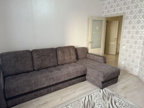 Na Ulitsa 30 Let Pobedy 37 62 Apartments