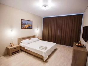 V Tsentre Goroda Flat