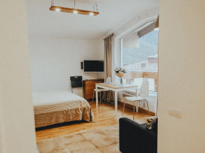 Апартаменты с Видом на Горы 1