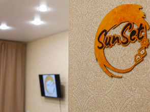 Апартаменты SunSet Родионова 202/1 78