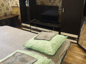 Квартира на набережной