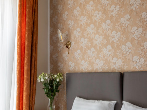 Меблированные комнаты Номера на Жуковского