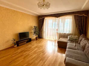 Flat on 6/12 Kavkazskaya Street