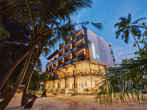 Отель Beach Hotel Dhigurah