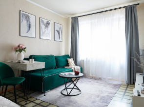 Ekonom Klassa V Samom Tsentre Tyumeni Apartment