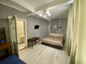 Апартаменты 2 комнатная квартира на Адмиралтейской с парковкой