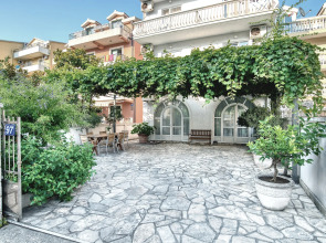 Апарт-отель Sun Guest House