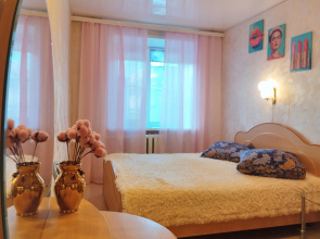 Na Prospekte Pobedy Apartments
