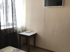 Отель Валери