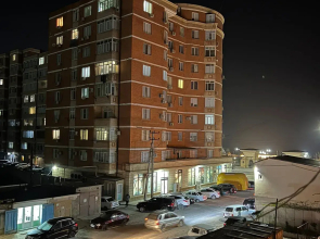 Trekhkomnatnaya Kvartira U Morya Ryadom S Gorodskoy Naberezhnoy Flat