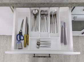 4flats MONOCHROME Квартира у набережной Невы в ЖК бизнес-класса